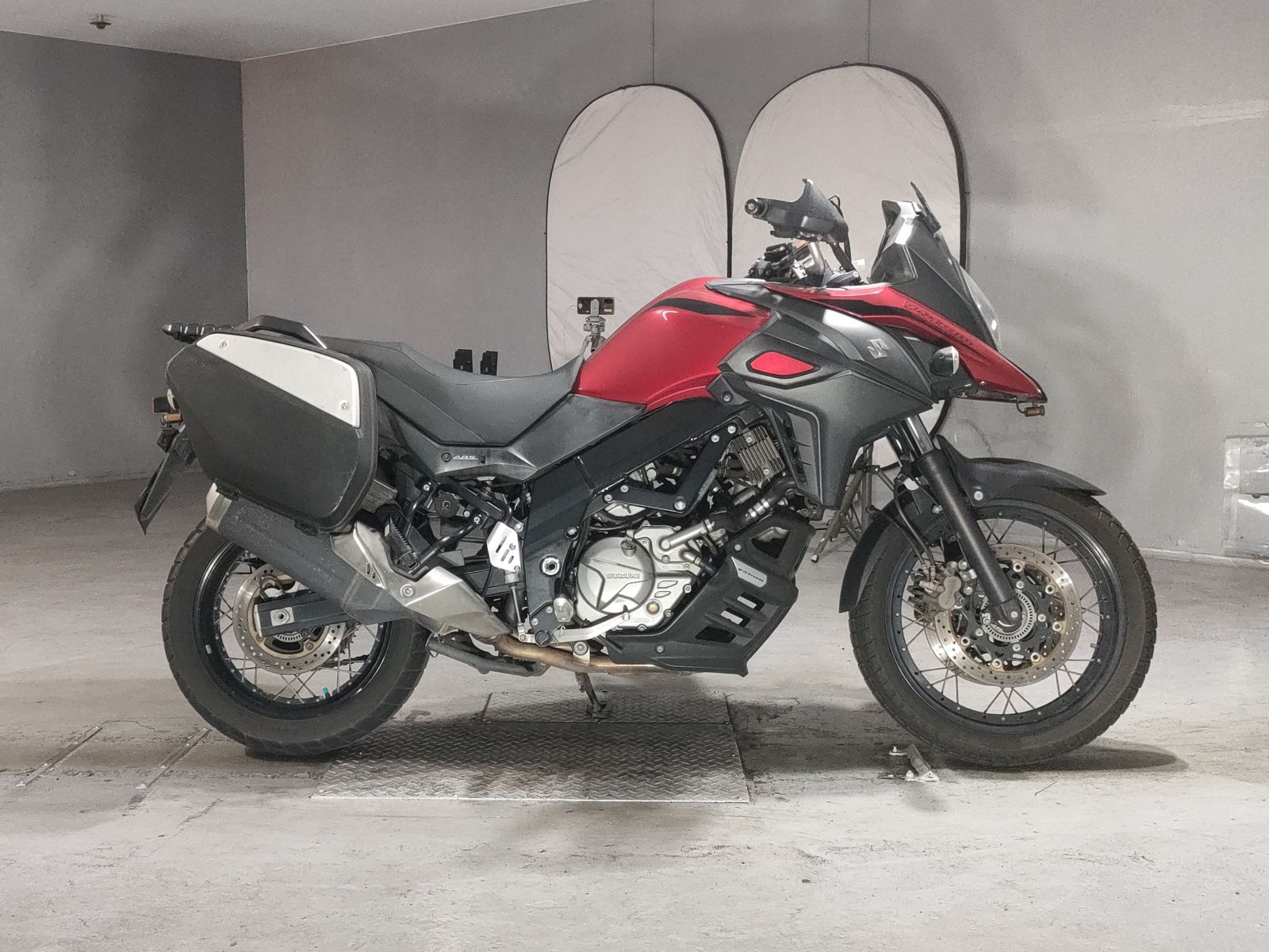 Suzuki V-STROM 650XT