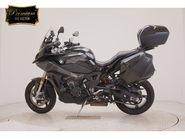 BMW S1000XR