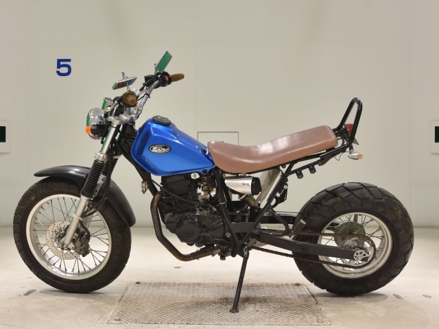 Yamaha TW200-2