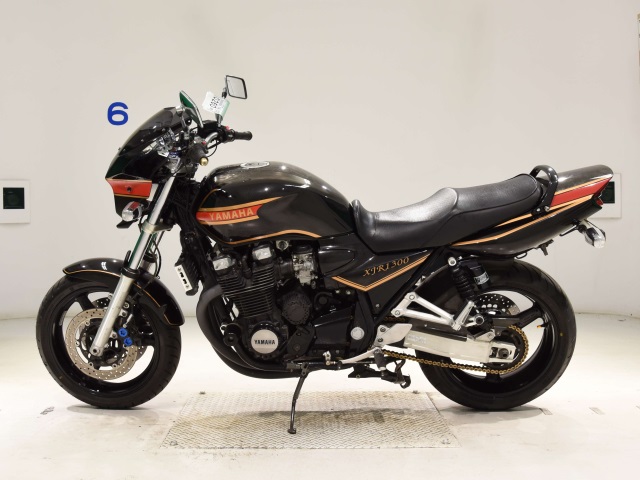 Yamaha XJR1300