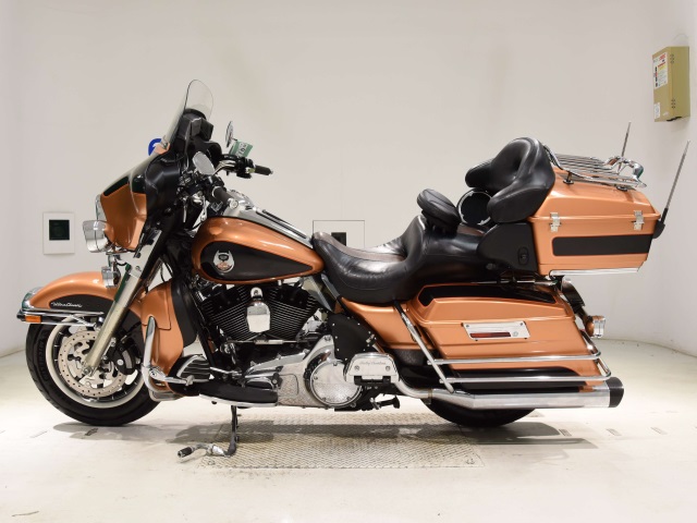 Harley-Davidson Ultra Classic Electra Glide FLHTCU1580