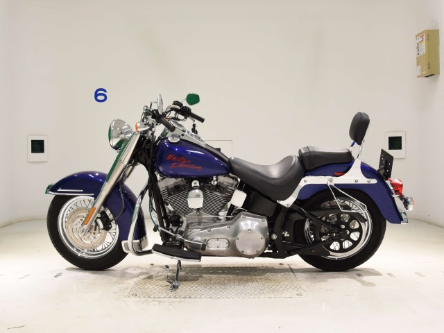 Harley-Davidson Softail FLST1450