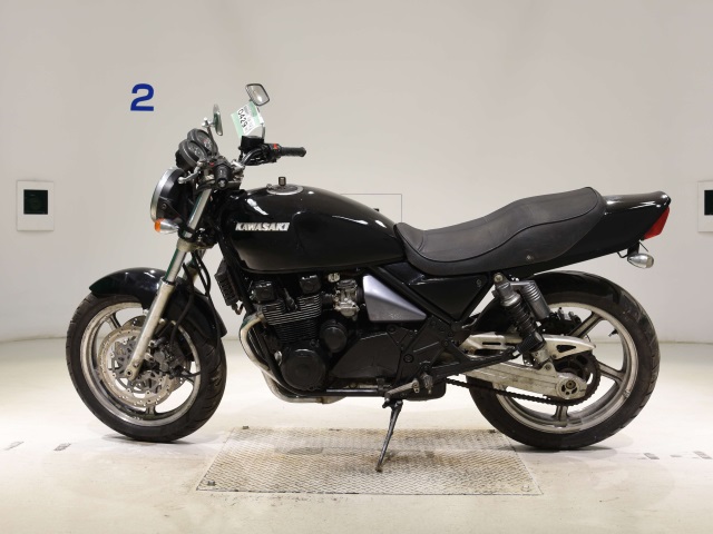 Kawasaki ZEPHYR400