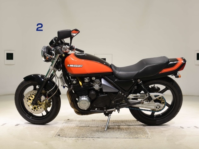 Kawasaki ZEPHYR400