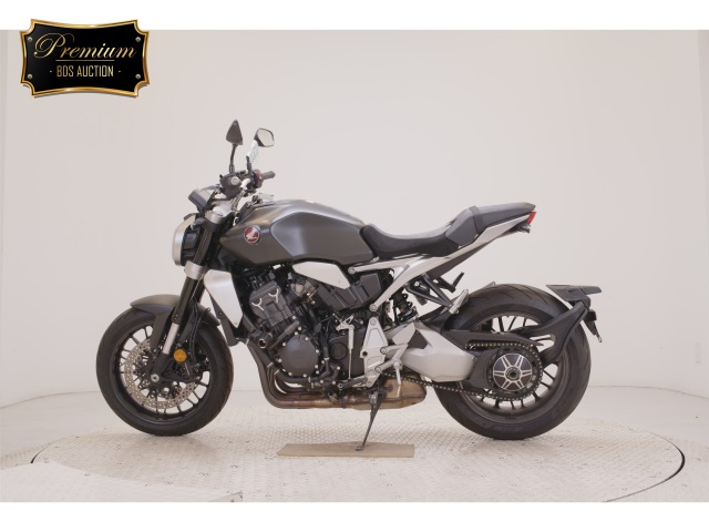Honda CB1000R-2