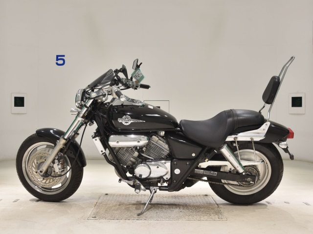 Honda MAGNA 250