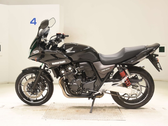 Honda CB400SFV-4 BOLDORABS