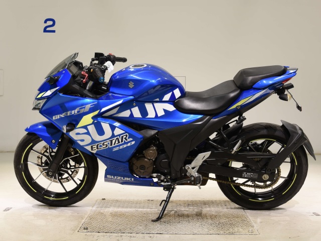 Suzuki GIXXER-250SF