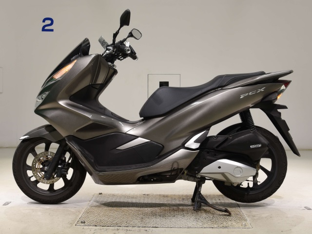 Honda PCX125-3