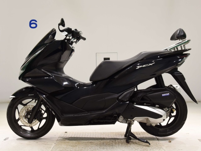 Honda PCX125-4