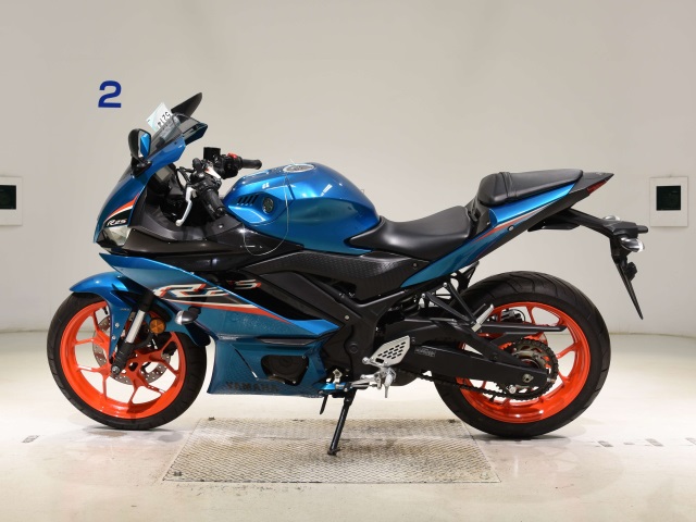 Yamaha YZF-R25A