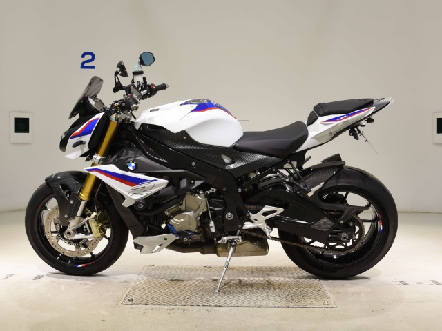 BMW S1000R