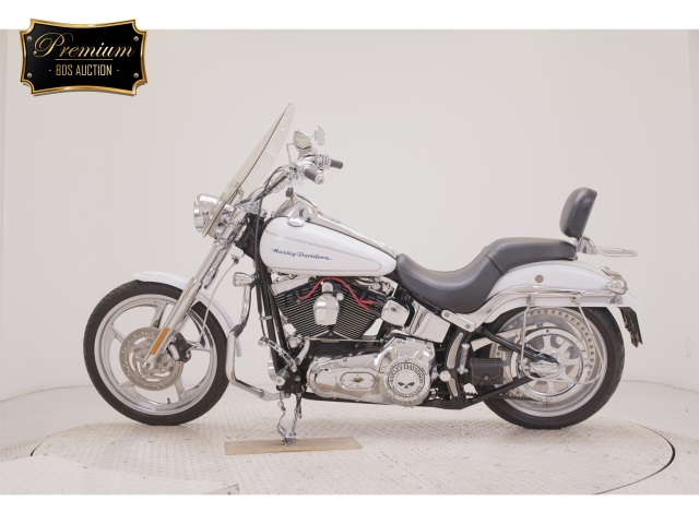 Harley-Davidson Softail Deuce FXSTD1450