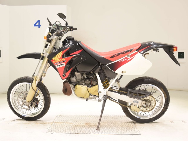 Honda CRM250AR