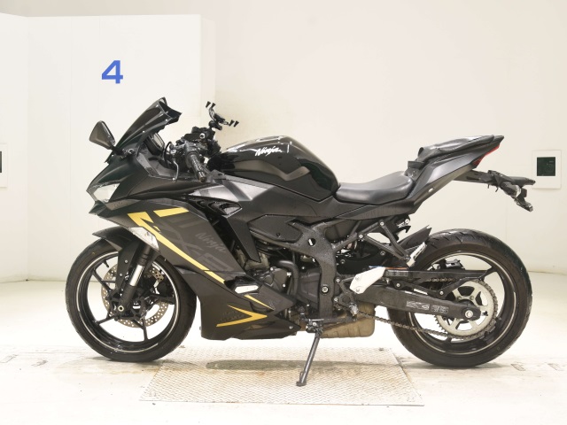 Kawasaki ZX-25R