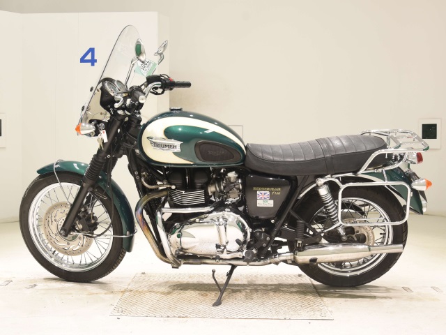 Triumph BONNEVILLE T100
