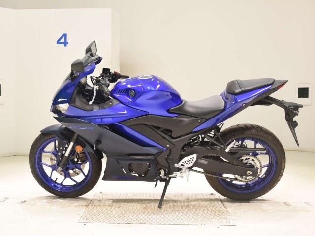 Yamaha YZF-R25A