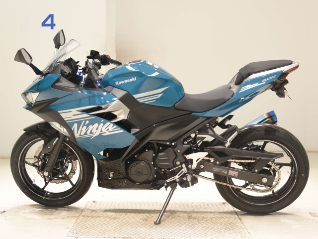 Kawasaki NINJA400-2