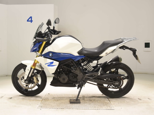 BMW G310R
