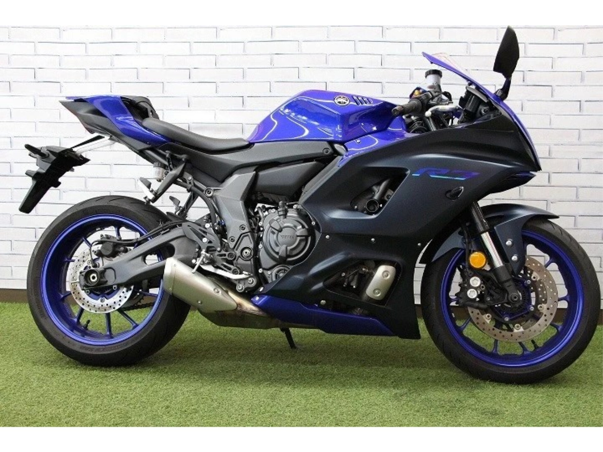 Yamaha YZF-R7