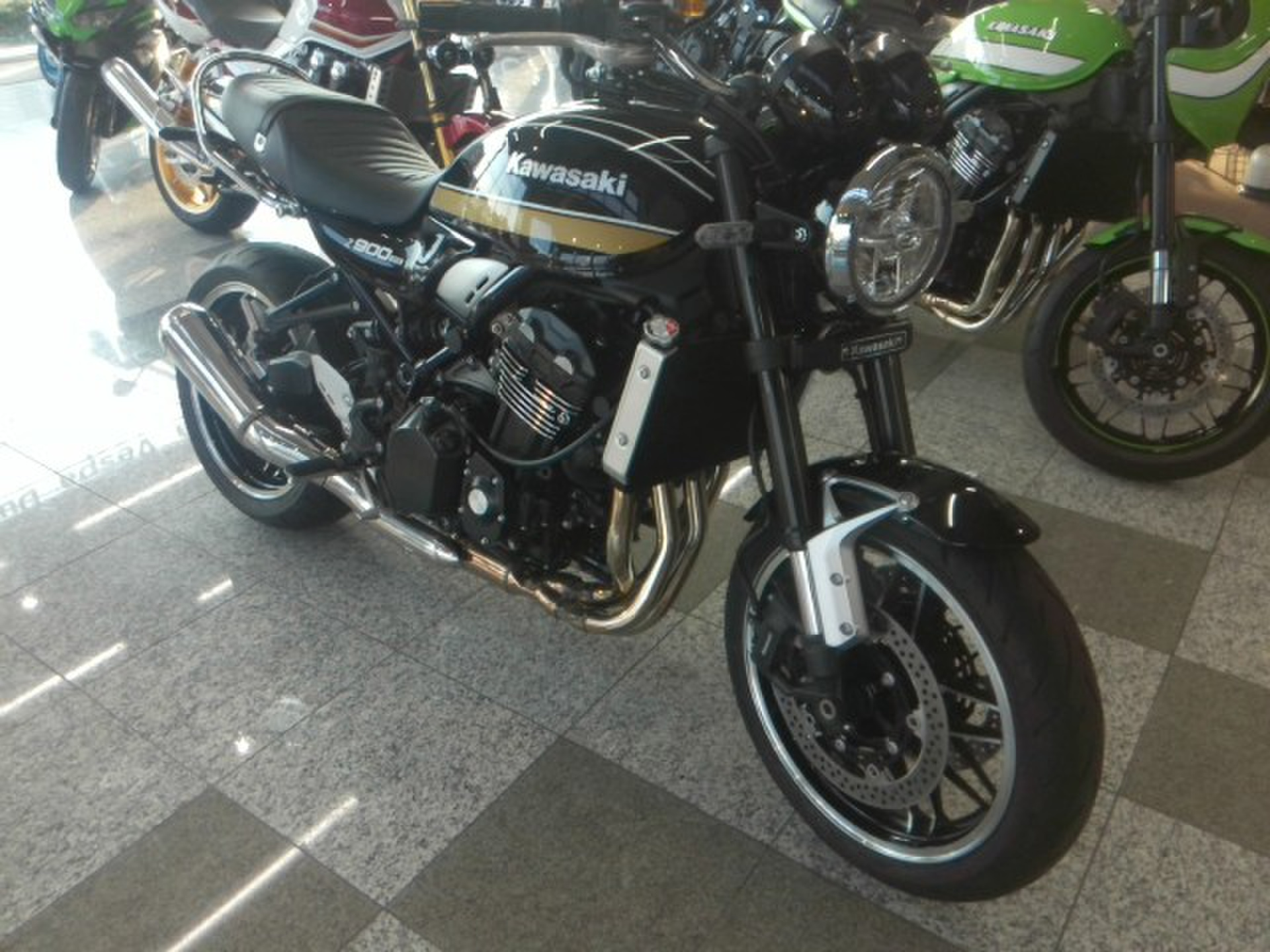 Kawasaki Z900RS