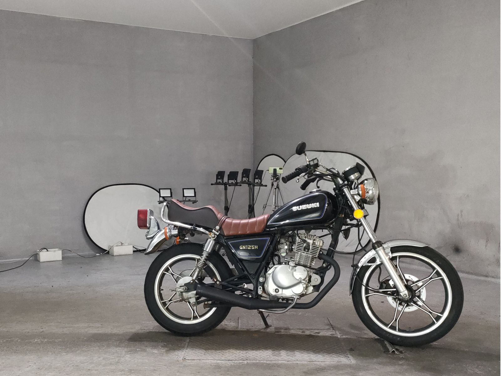 Suzuki GN125H