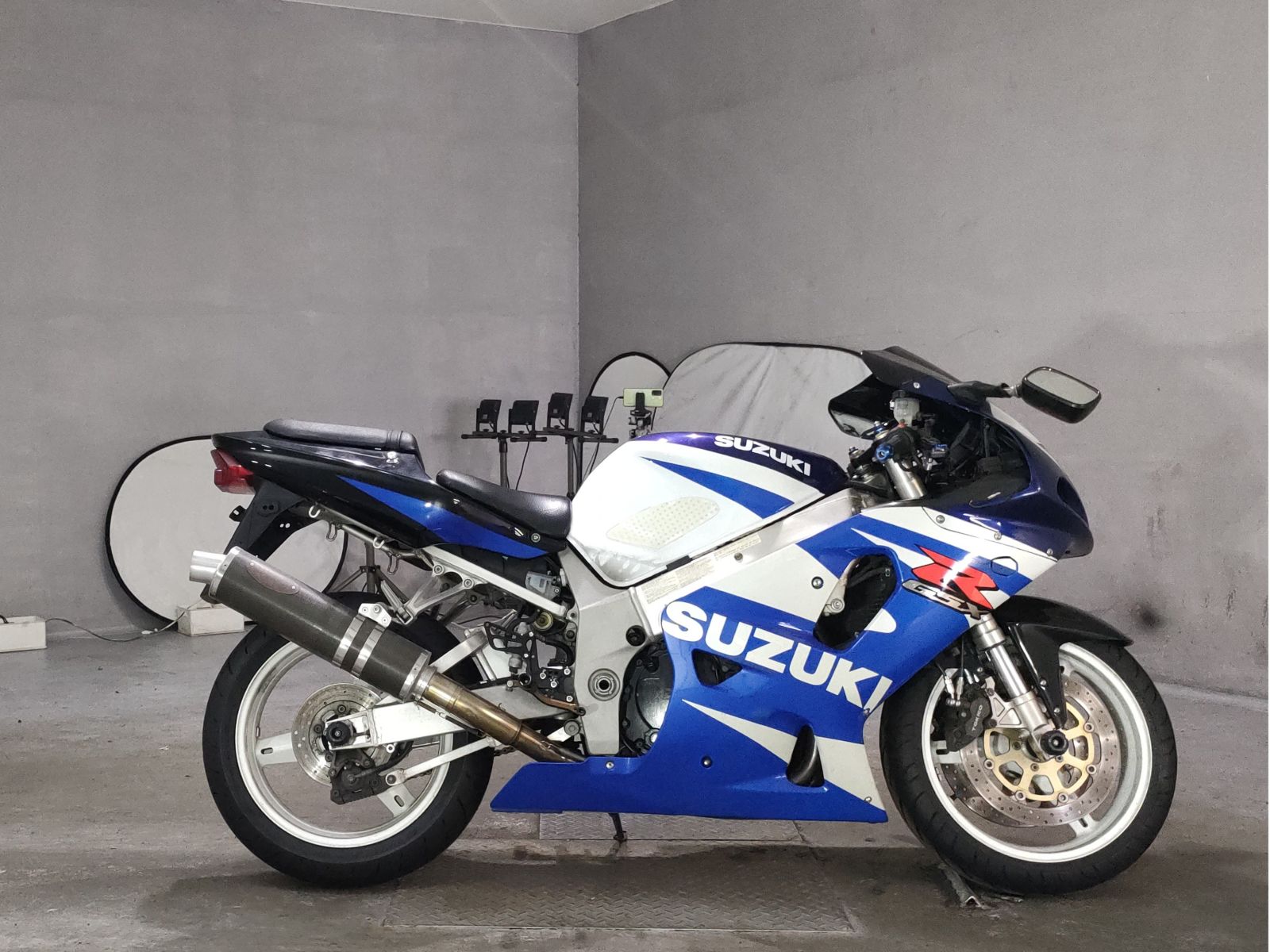 Suzuki GSX-R750