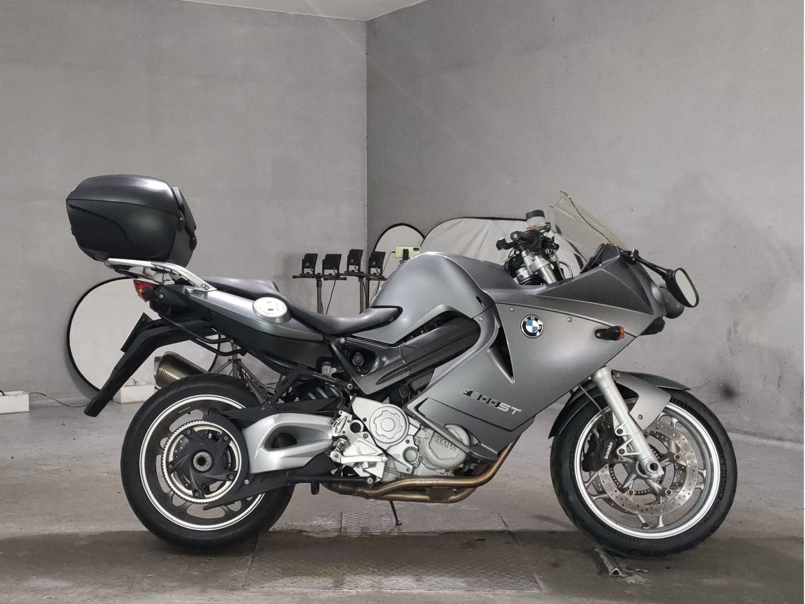 BMW F800ST