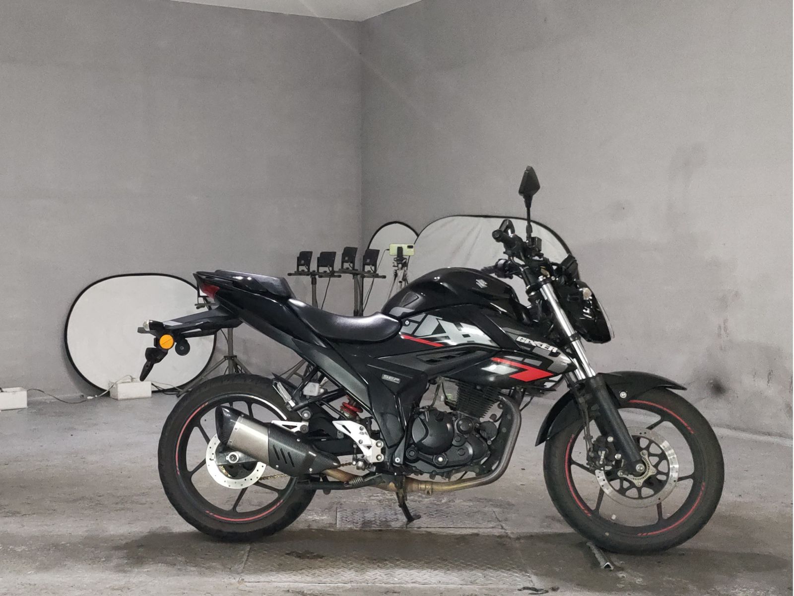 Suzuki GIXXER-150