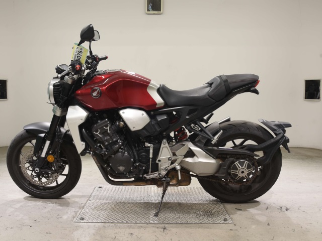 Honda CB1000R-2
