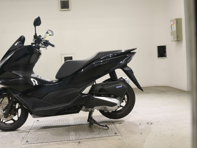 Honda PCX125-4