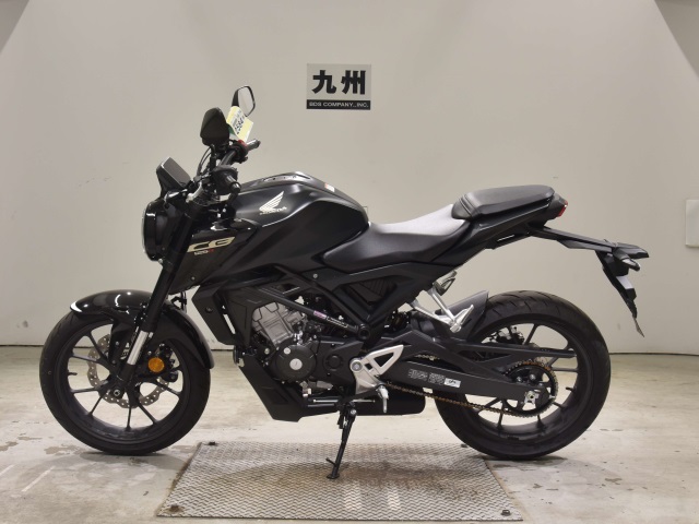Honda CB125R-2