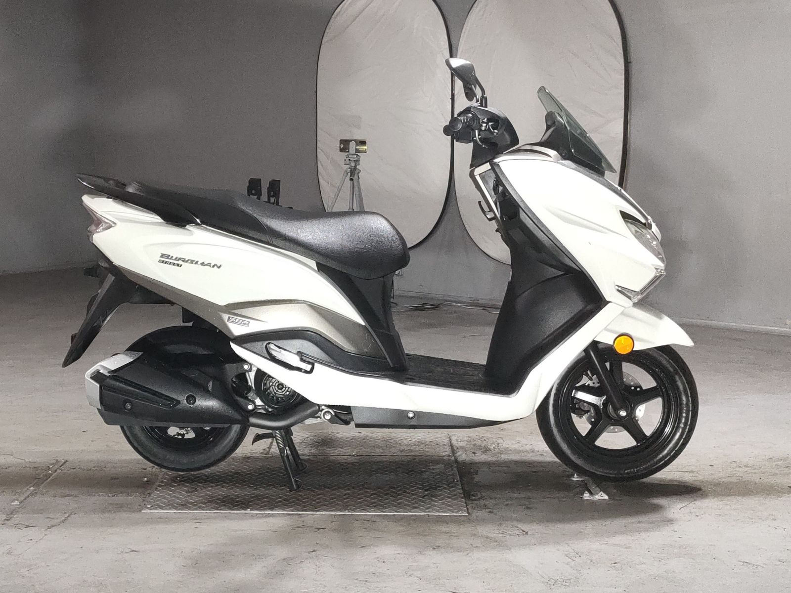 Suzuki BURGMAN STREET 125
