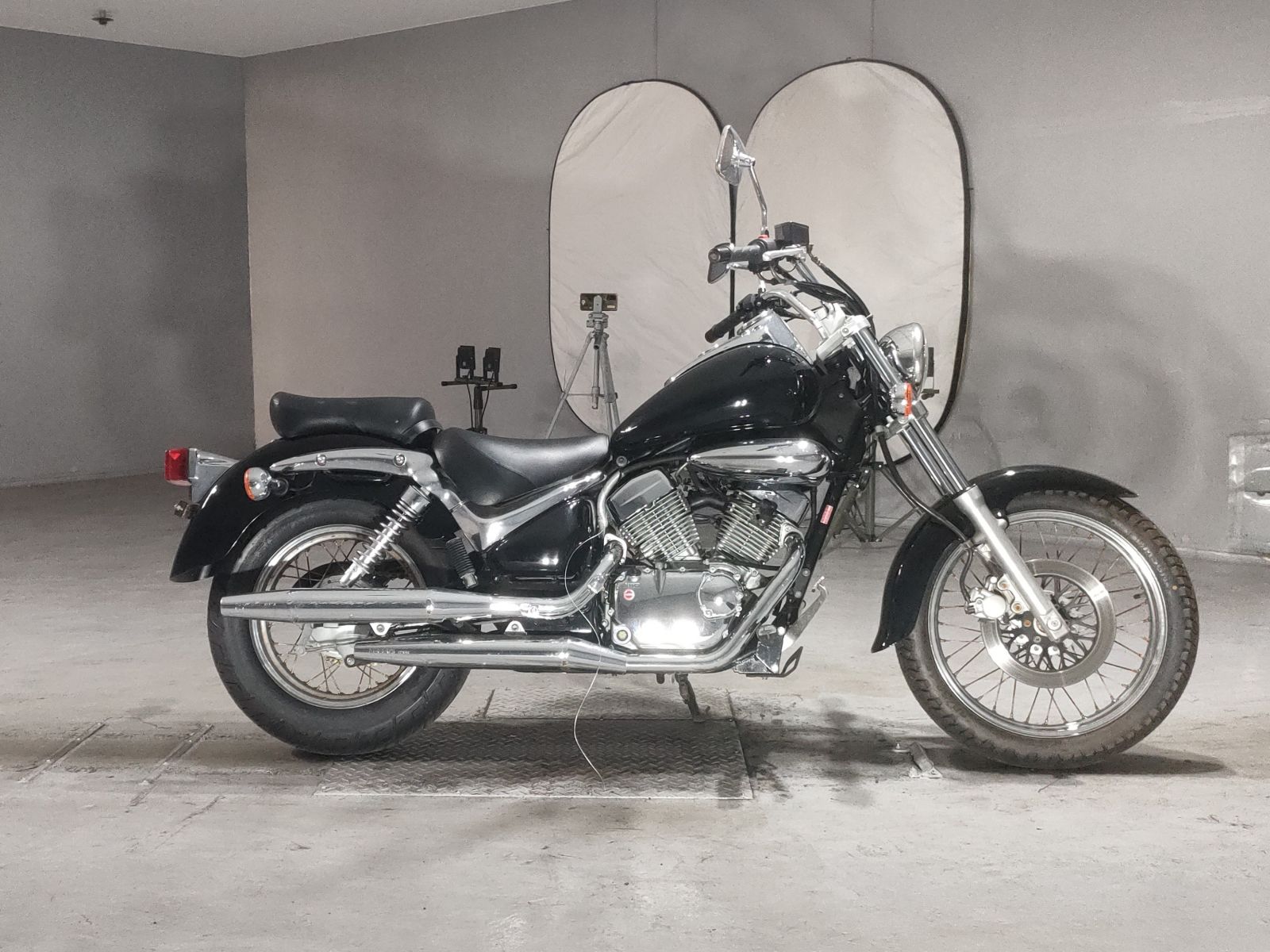 Suzuki INTRUDER 250