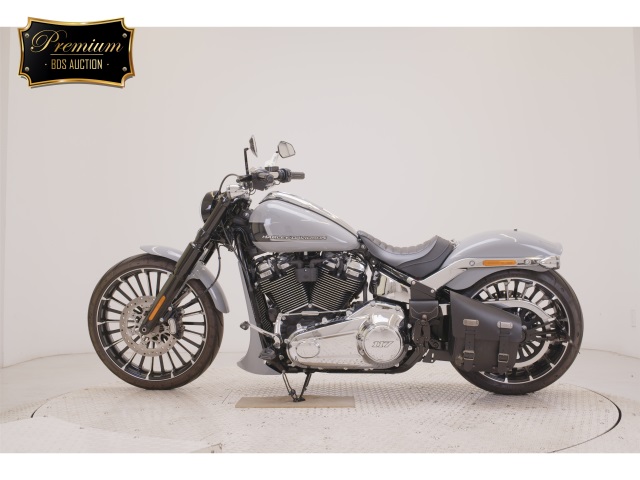 Harley-Davidson Breakout FXBR1920