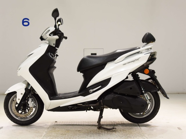 Yamaha CYGNUS 125XSR-3