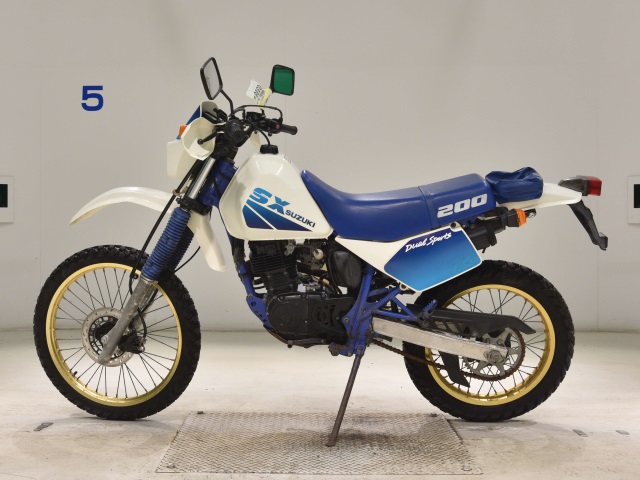 Suzuki SX200R