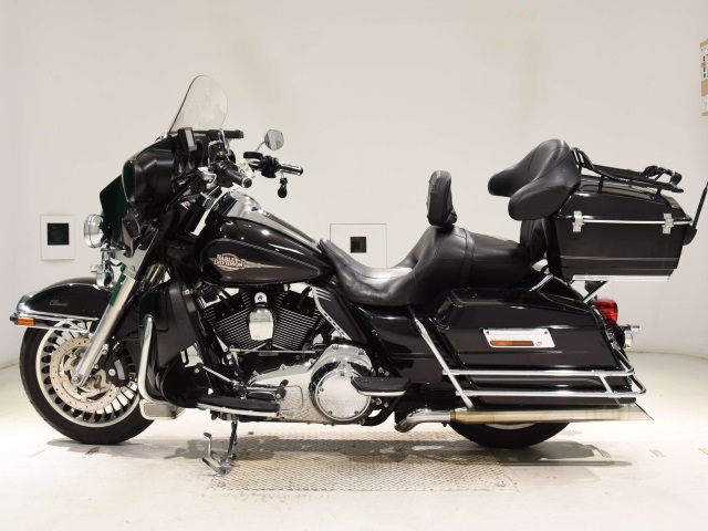 Harley-Davidson Electra Glide Classic FLHTC1580