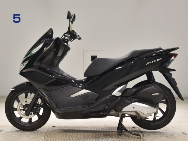 Honda PCX125-3