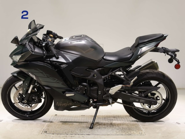 Kawasaki ZX-4R SE