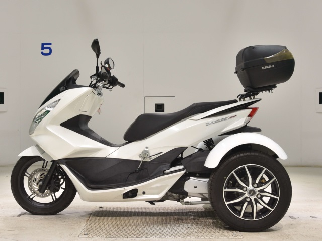 Honda PCX150-2 TRIKE
