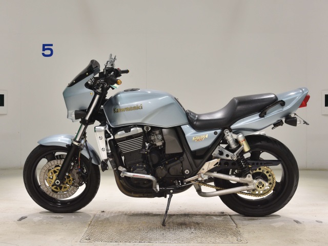 Kawasaki ZRX1100