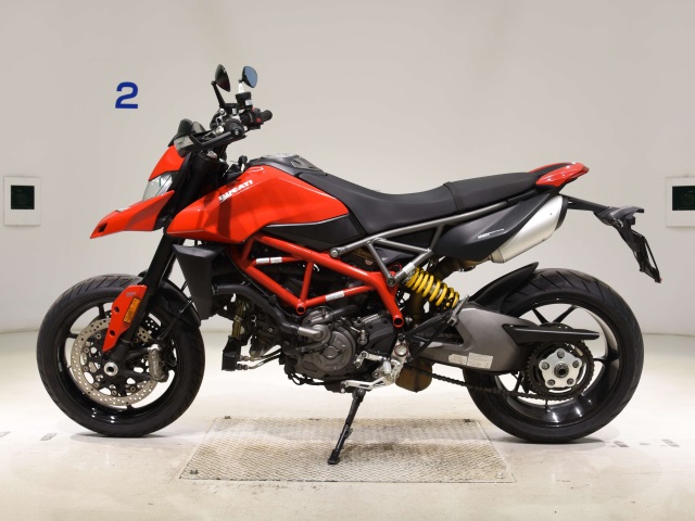 Ducati HYPERMOTARD 950