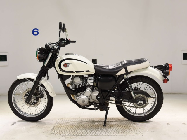Kawasaki W230