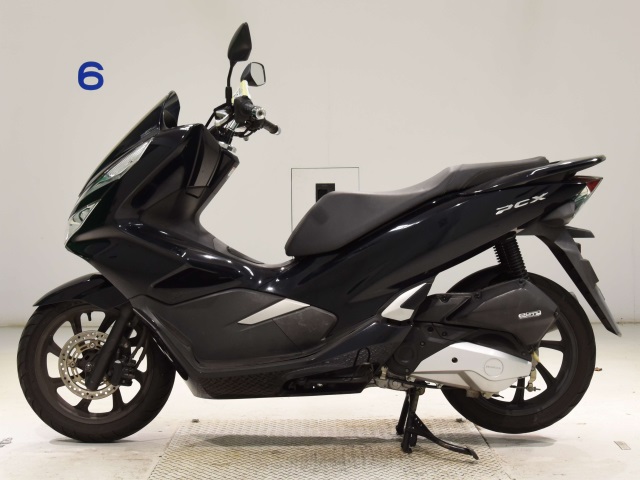 Honda PCX125-3