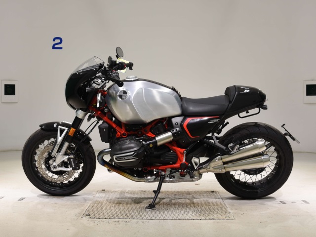 BMW R12 NINE T