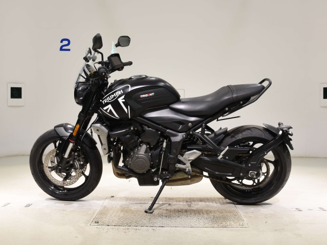 Triumph TRIDENT 660