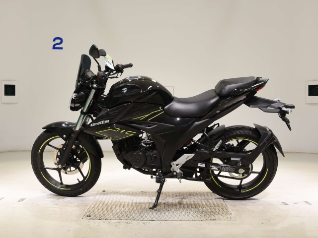 Suzuki GIXXER-150