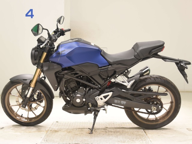 Honda CB250RA