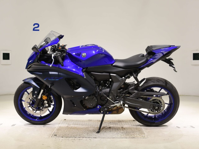 Yamaha YZF-R7-2